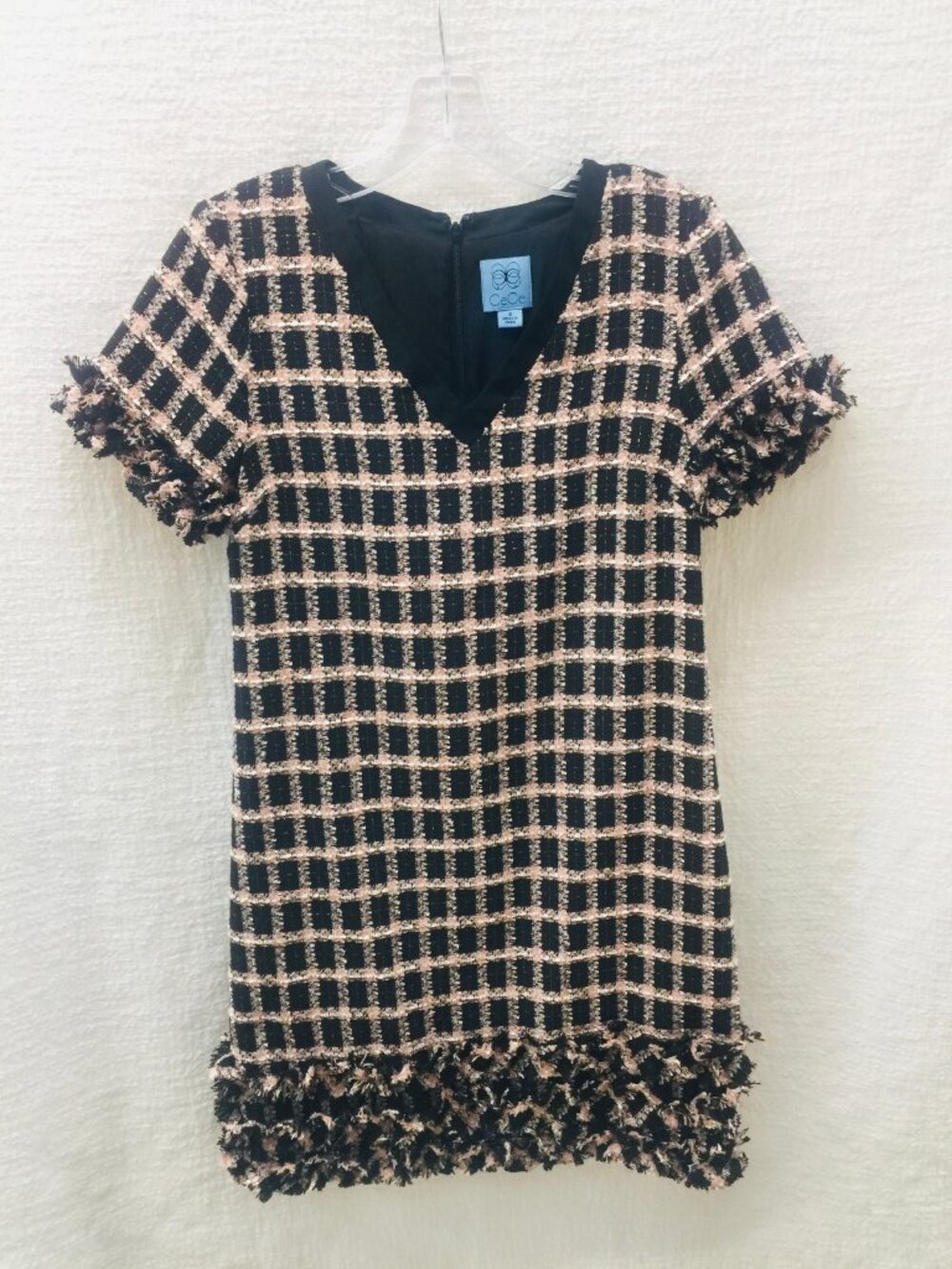 CeCe Black Pink V-Neck Knit Mini Dress, Size XS (0)